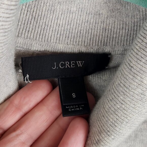 J. Crew 100% Merino Wool Gray Ruffled Tippi Turtleneck Sweater sz S Flawed - Picture 5 of 10